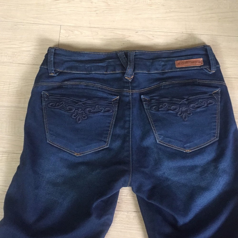 Democracy padded butt jeans